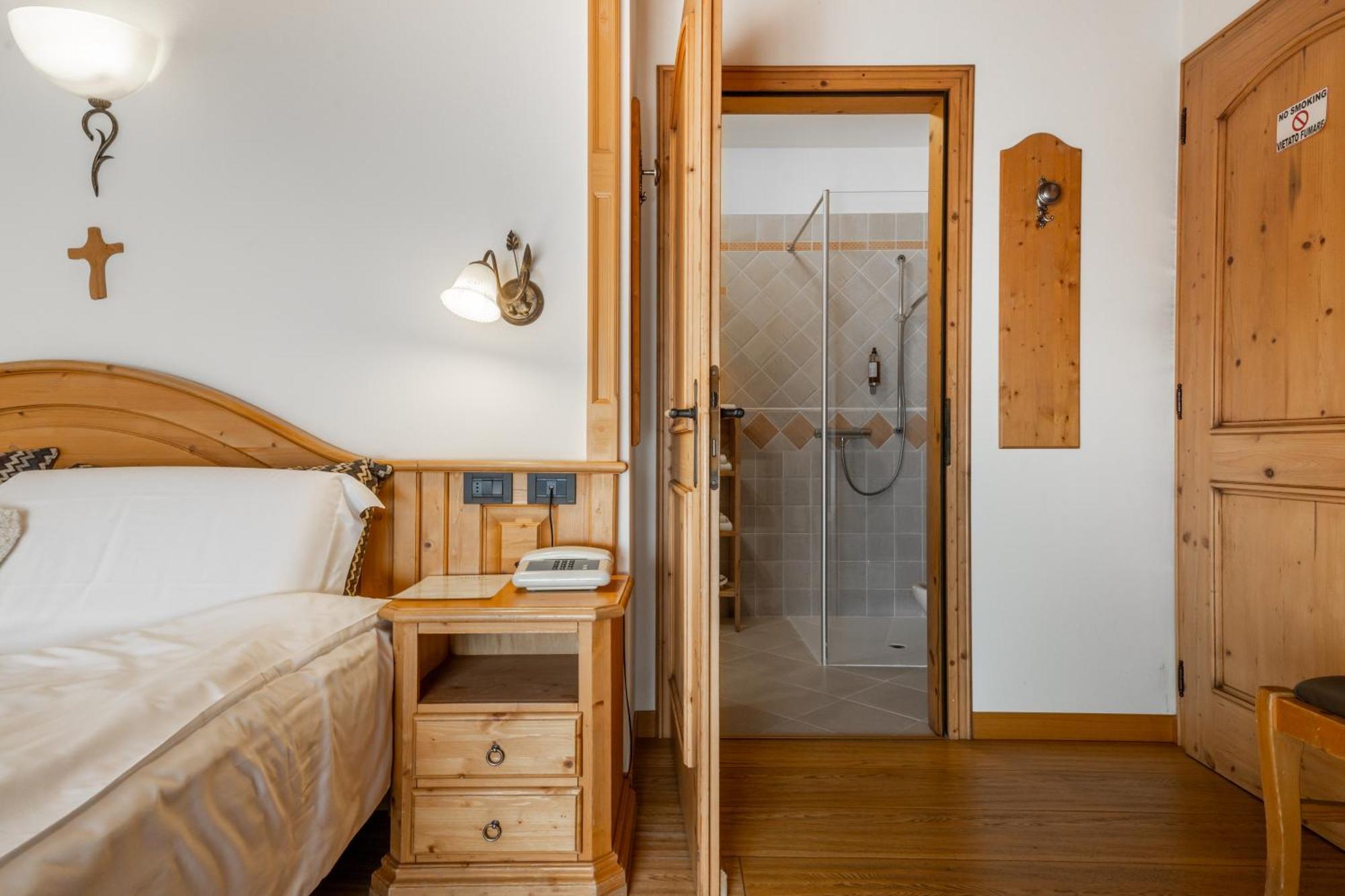 Hotel Camana Veglia 4*