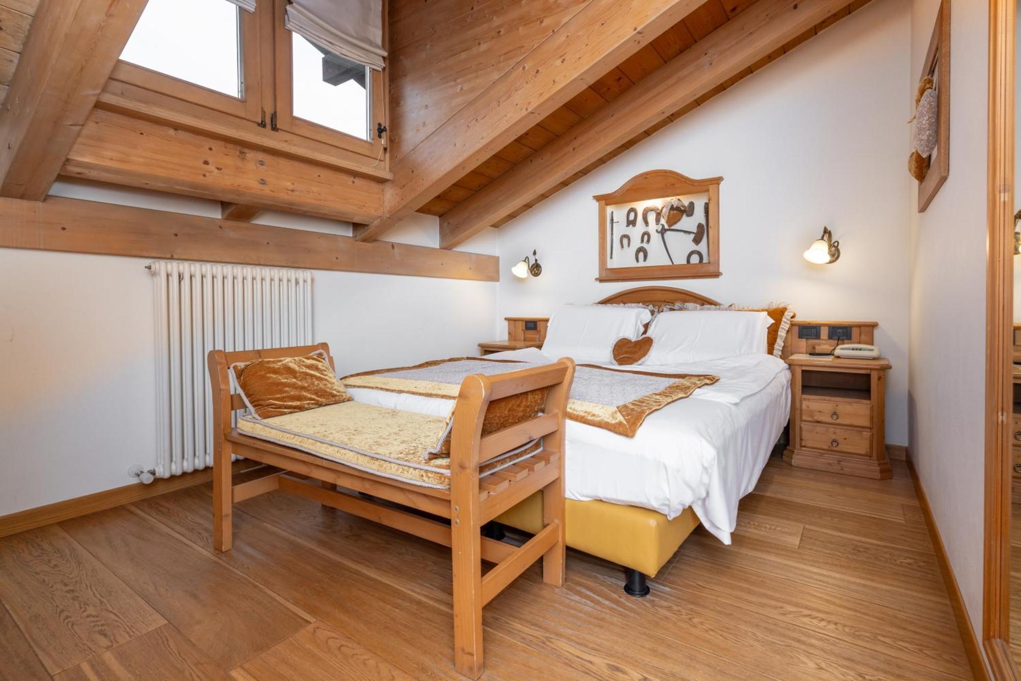 Camana Veglia Hotel