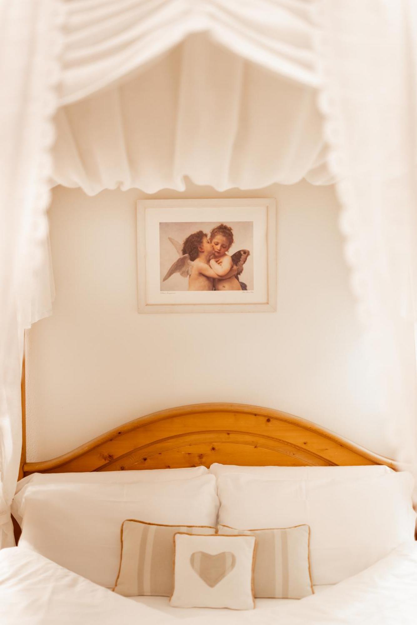 Hotel Camana Veglia